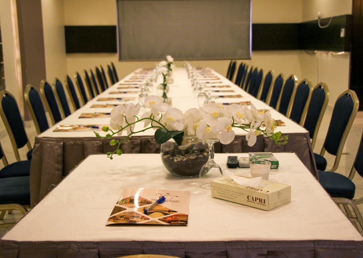 Capri Hotel Suites Amman Dış mekan fotoğraf