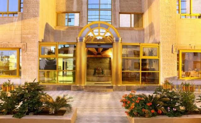 Capri Hotel Suites Amman Dış mekan fotoğraf